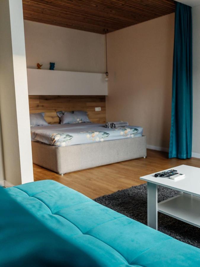 Shanti, Best Apts Уралск Екстериор снимка